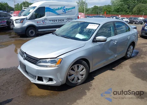 2013 Volkswagen Jetta 2.5L Se из США, поврежденный, VIN 3VWDP7AJ6DM374285
